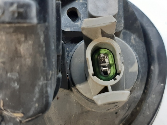RENAULT 7701045168 Faro izquierdo  comprar en Murcia