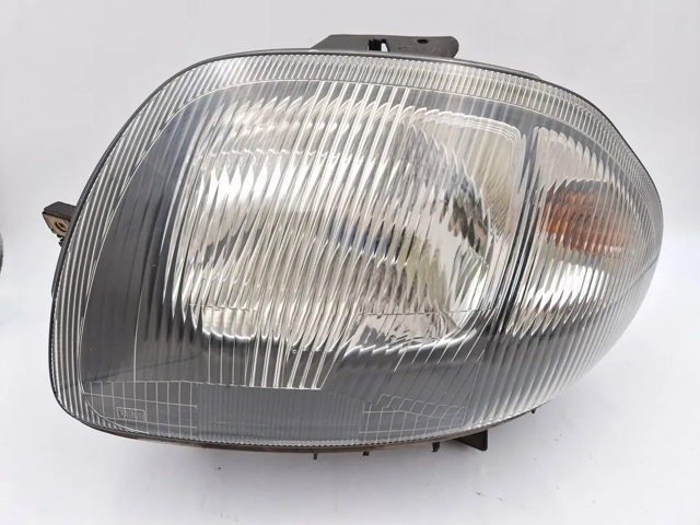 7701045168 RENAULT Faro izquierdo  en stock Córdoba