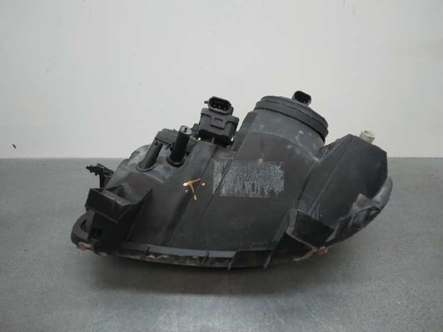 7701045175 Faro derecho comprar Sevilla