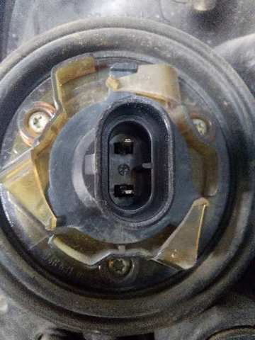 RENAULT 7701045175 Faro derecho  comprar en Murcia