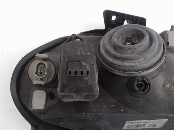 RENAULT 7701045995 Faro izquierdo  comprar en Ponferrada