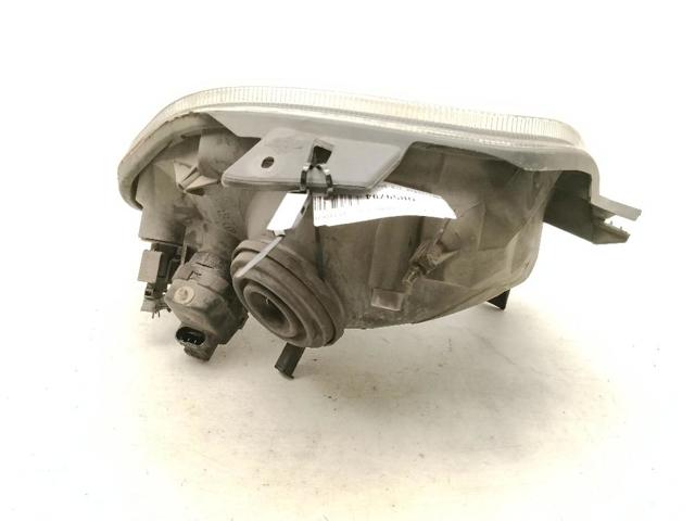 7701045995 RENAULT Faro izquierdo  comprar en Oviedo