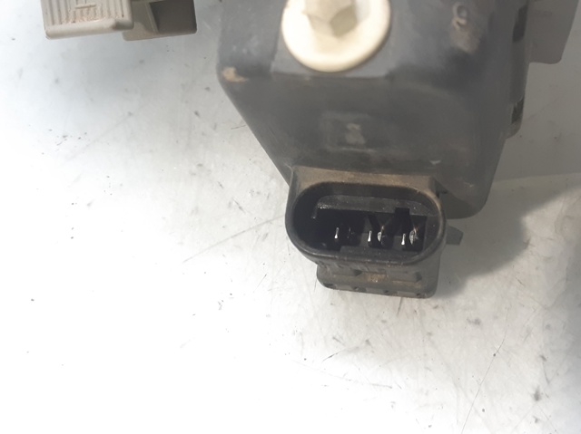 7701045995 Renault (RVI)