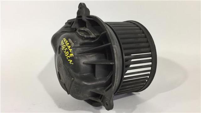 7701046058 Motor del ventilador del calefactor  disponible Málaga