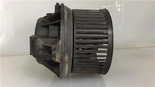 7701046058 RENAULT Motor del ventilador del calefactor  disponible Vigo