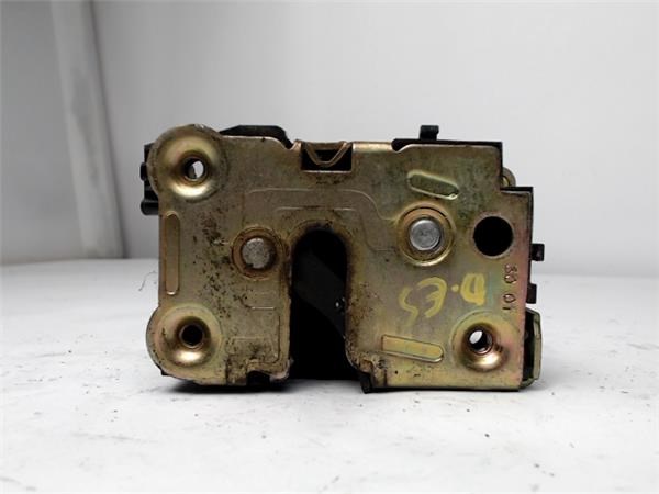 7701046799 Renault (RVI)