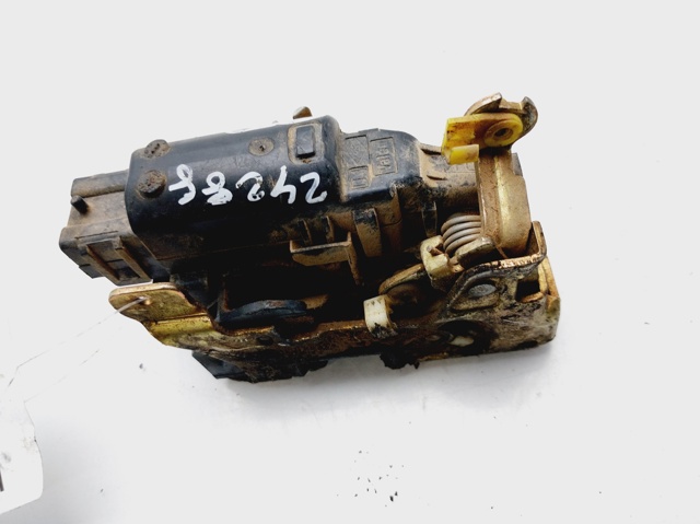 RENAULT 7701046800 Cerradura de puerta delantera derecha  en stock Valencia