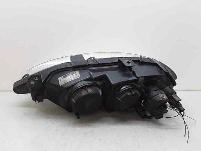 7701047180 RENAULT Faro derecho  disponible Vigo