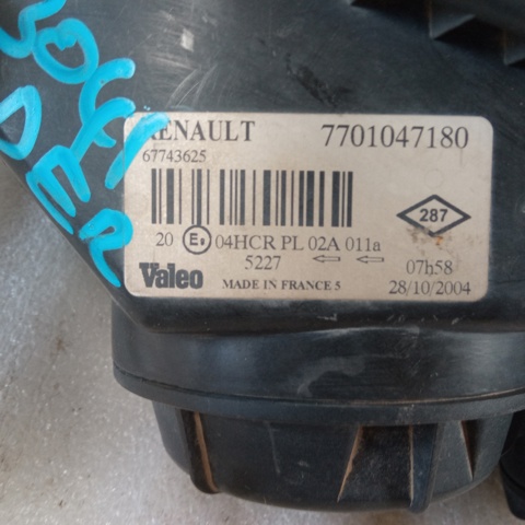 7701047180 RENAULT Faro derecho comprar Alcalá