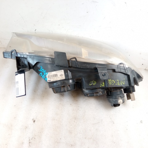 RENAULT 7701047180 Faro derecho comprar Barcelona