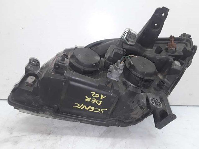7701047600 RENAULT Faro derecho  comprar en Jaén