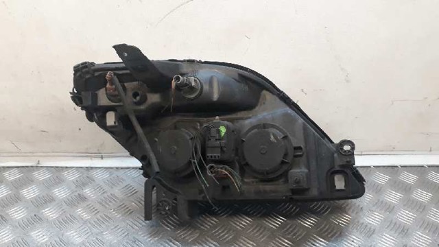 RENAULT 7701047604 Faro izquierdo  disponible Valladolid