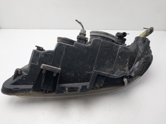 7701047881 RENAULT Faro derecho  comprar en Jaén