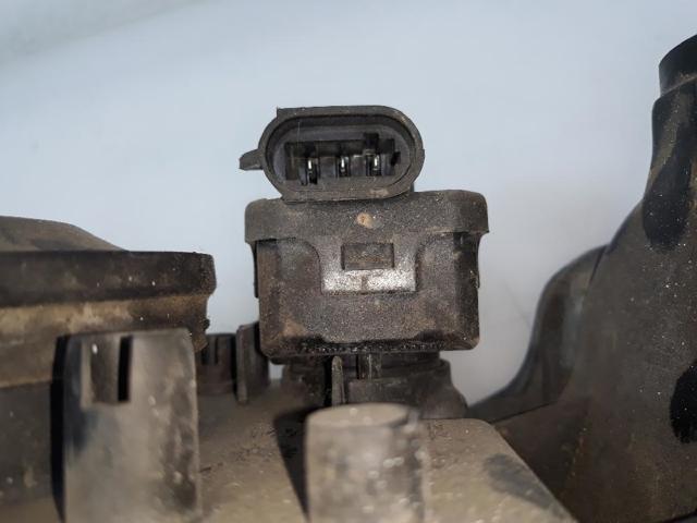 7701047881 RENAULT Faro derecho  comprar en Jaén