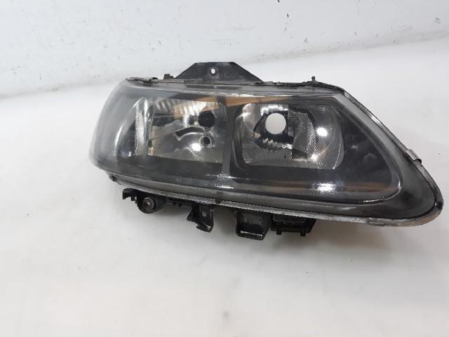RENAULT 7701047881 Faro derecho comprar Pamplona