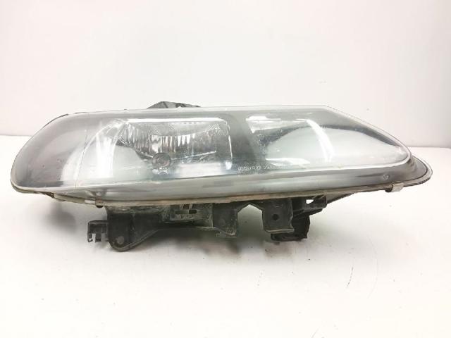 7701047881 RENAULT Faro derecho comprar Bilbao