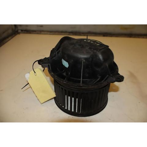 7701048387 RENAULT Ventilador habitáculo  en stock Gandía