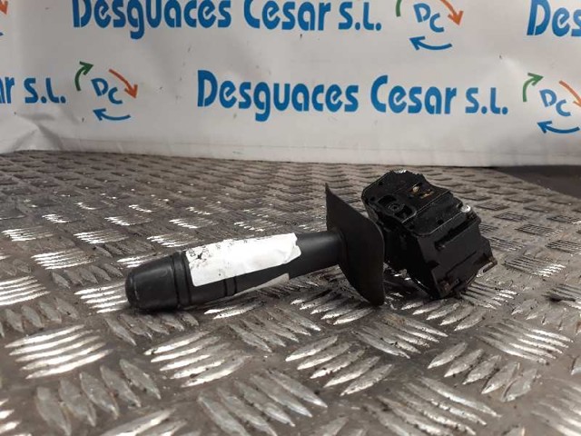 7701048908 RENAULT Conmutador izquierdo de la columna de dirección  en stock Huelva