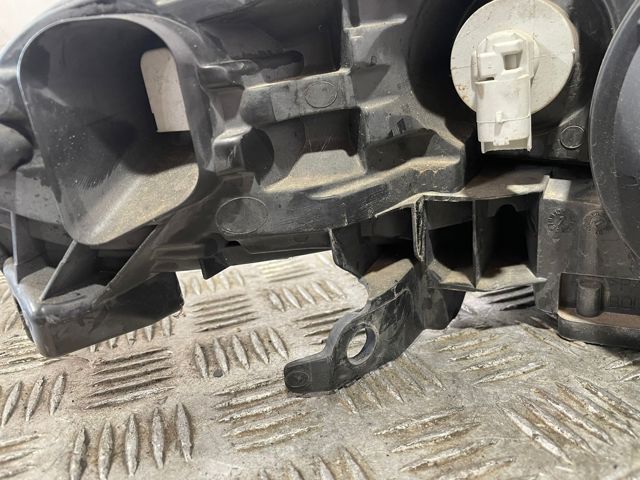 7701048927 Faro izquierdo comprar Almería