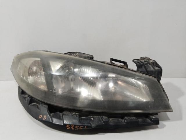 7701048931 RENAULT Faro derecho  comprar en Jaén