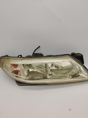 7701048931 Faro derecho  disponible Málaga