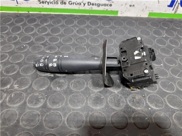 7701048957 Renault (RVI)