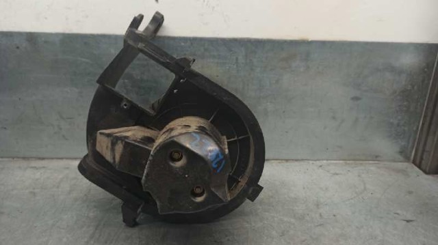 7701049076 Renault (RVI)