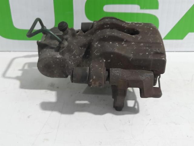 7701049109 RENAULT Pinza de freno trasera derecha  en stock Gandía