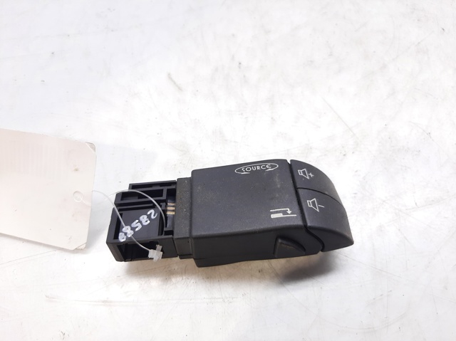 7701049643 Renault (RVI)
