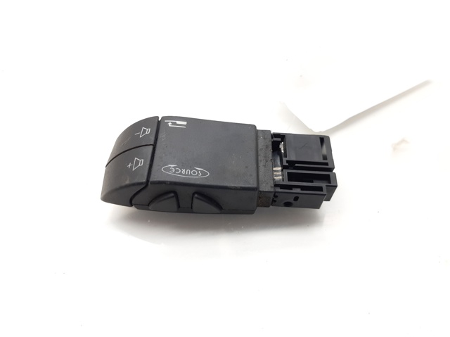 7701049643 Renault (RVI)