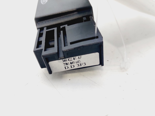 RENAULT 7701049643 Interruptor de la columna de dirección para control de audio comprar Tarragona