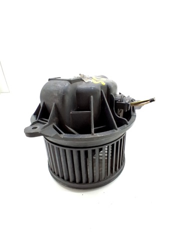 RENAULT 7701050310 Motor del ventilador del calefactor  disponible Valladolid