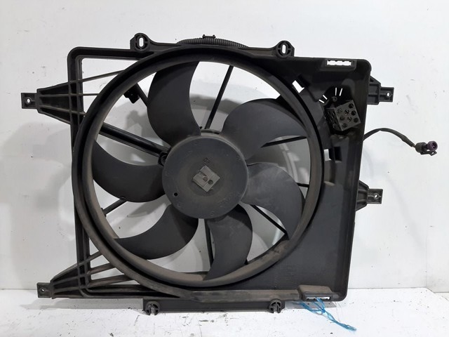 RENAULT 7701050677 Ventilador del radiador  en stock Salamanca