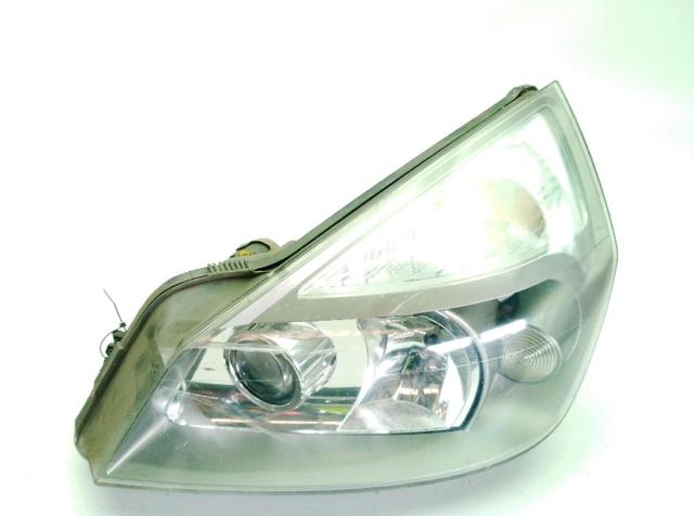 RENAULT 7701053980 Faro derecho  en stock Salamanca