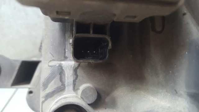 RENAULT 7701053980 Faro derecho  comprar en Ponferrada