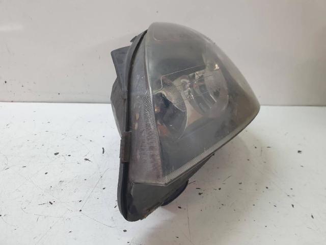 RENAULT 7701054058 Faro izquierdo  comprar en Ponferrada