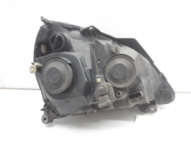 7701054058 RENAULT Faro izquierdo comprar Bilbao