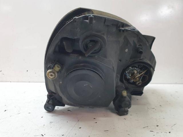 RENAULT 7701054058 Faro izquierdo  comprar en Ponferrada