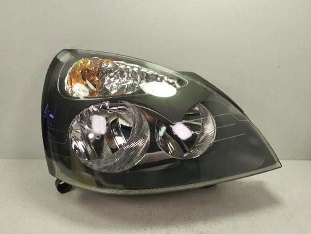 7701054063 Faro derecho  en stock Sabadell