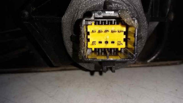 7701054686 Espejo de retrovisor derecho comprar Sevilla