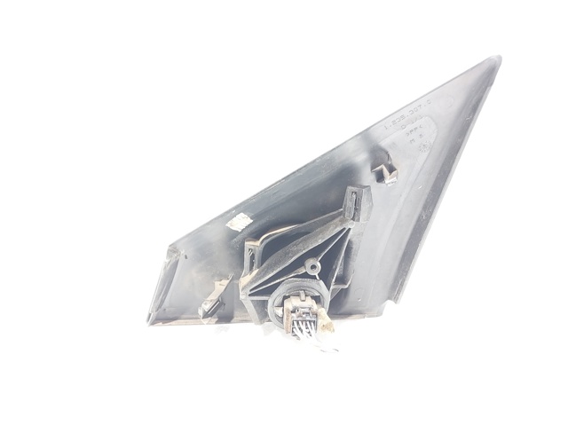 7701054686 RENAULT Espejo retrovisor derecho  disponible Vigo