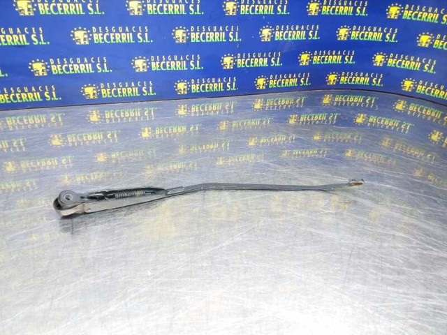 Brazo del limpiaparabrisas 7701054974 Renault (RVI)