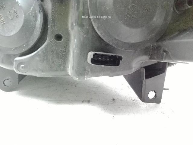 7701056126 Faro derecho  en stock Castellón