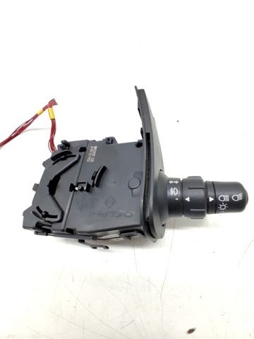 7701057088 RENAULT Conmutador izquierdo de la columna de dirección  disponible Alicante