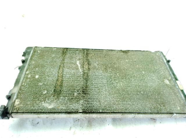 RENAULT 7701057119 Radiador de refrigeración del motor  disponible Lugo