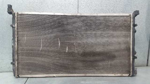 7701057119 RENAULT Radiador de refrigeración del motor  disponible Ourense