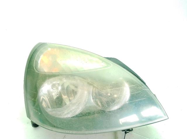 7701057658 Faro derecho  en stock Sabadell