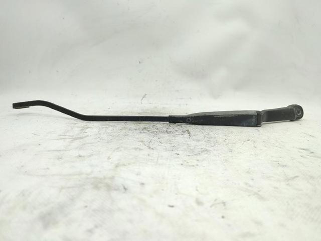 7701057916 Renault (RVI)
