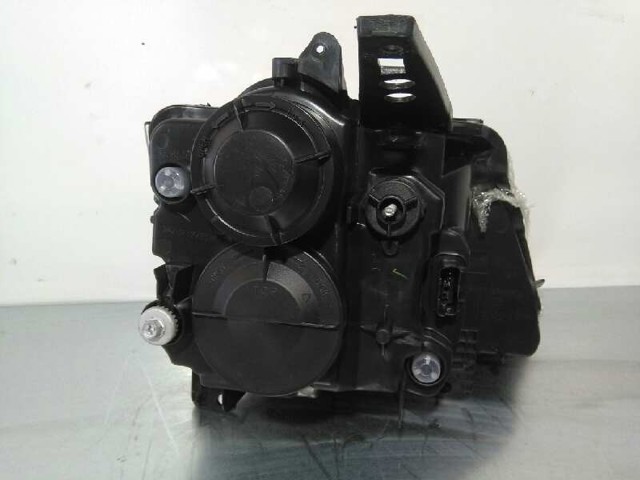 7701058174 RENAULT Faro izquierdo comprar Alcalá