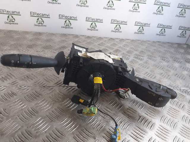 7701059356 RENAULT Conmutador izquierdo de la columna de dirección  en stock Córdoba